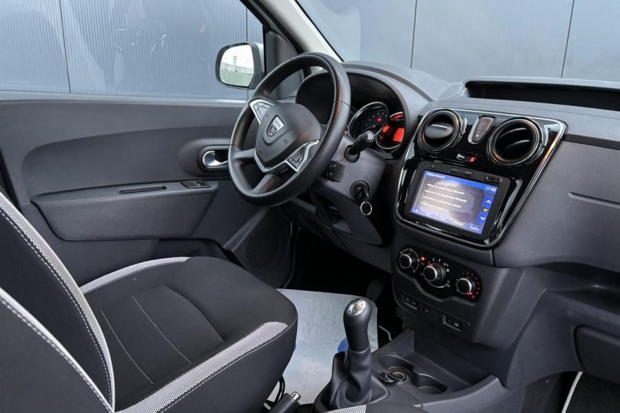 DACIA DOKKER